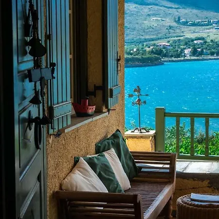 Aphrodite'S Coast Retreat House! Galaxidi Exterior photo